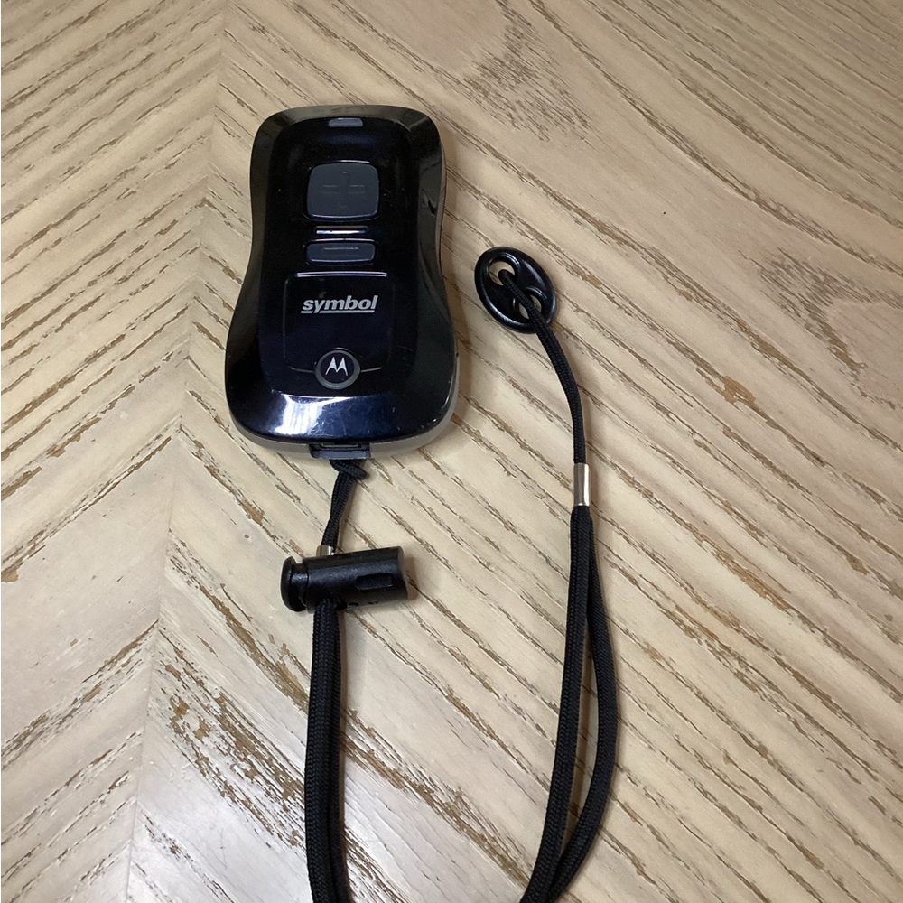 Motorola handheld scanner#204WAV21007500.                 MIN-CS3070(B)